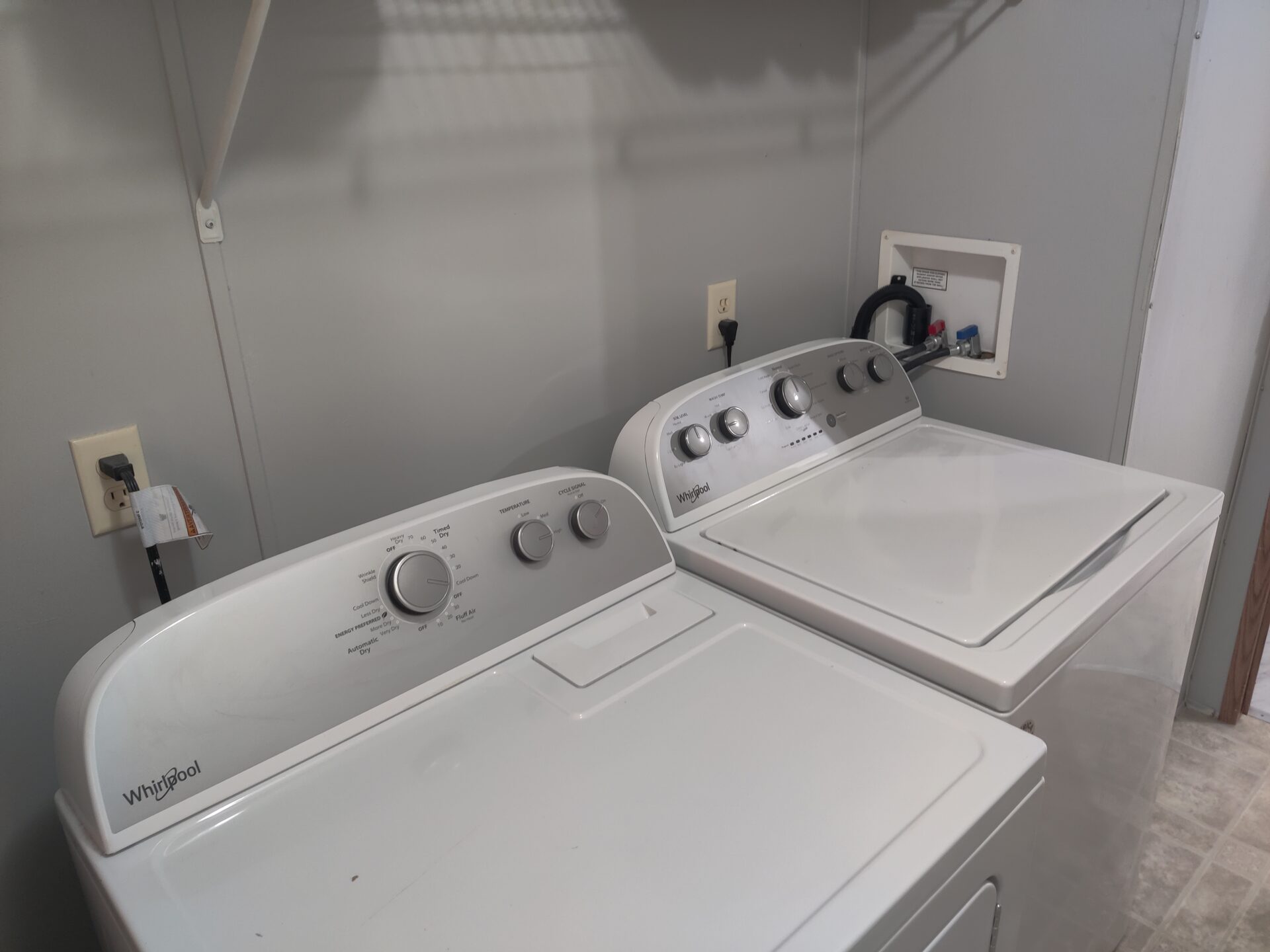 Washing machine and drying machine of Beautiful Move-In Ready Home in Pontiac - Double Wide Mobile Home For Sale